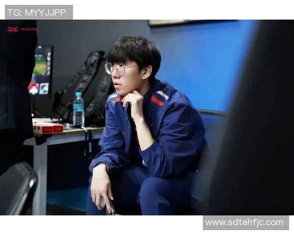 CSGO赛事热议JDG在比赛经验上的争议与反思