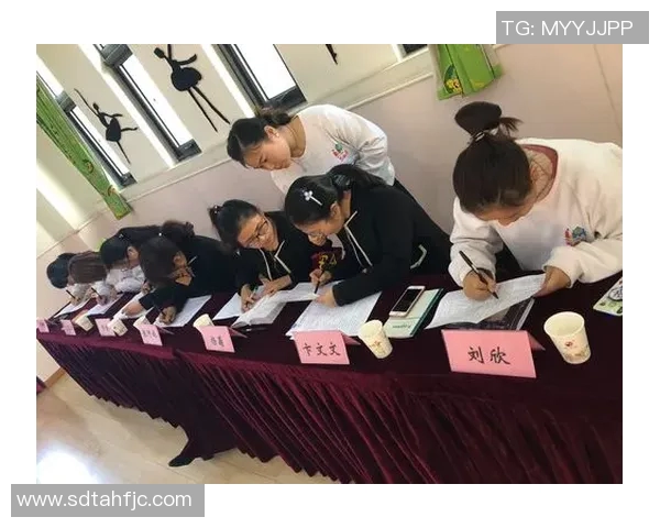 全国街舞大赛点评:西安飞盘队如何凭借比赛经验脱颖而出